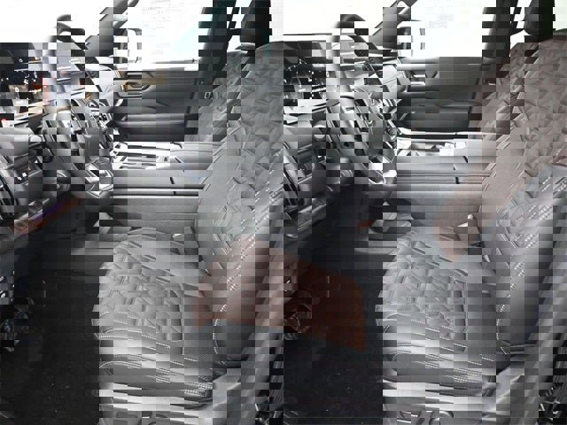 New 2026 Nissan Armada Platinum image 9