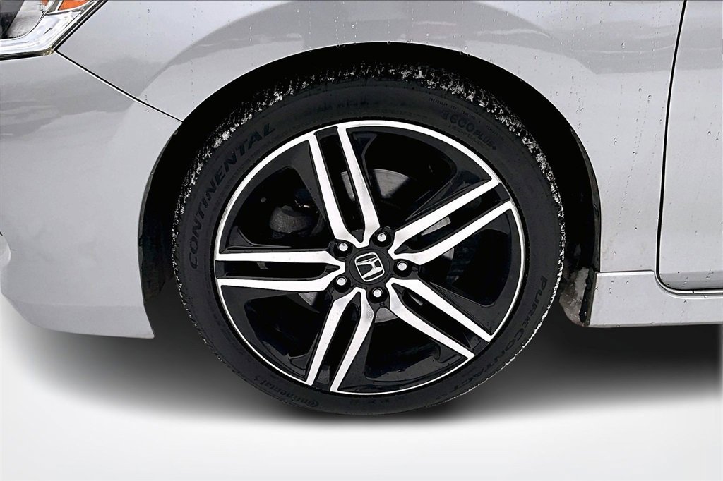 Used 2017 Honda Accord Sport Special Edition image 33