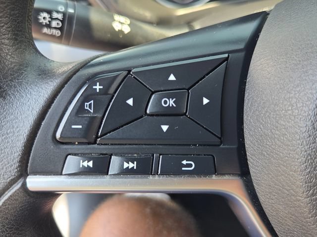 Used 2024 Nissan Sentra SV FWD image 24