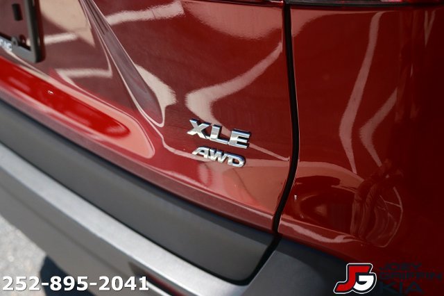 Used 2024 Toyota RAV4 XLE w/ Convenience Package AWD/4WD image 9