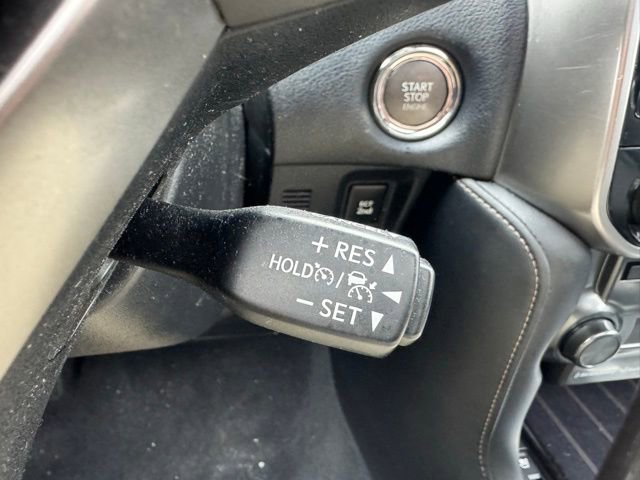 Used 2023 Lexus GX 460 Premium w/ Accessory Package image 30