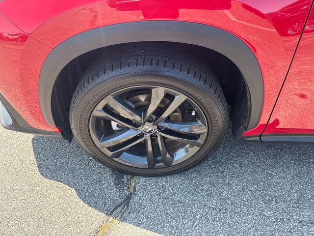 Used 2024 Lexus NX 450h+ AWD w/ Luxury Package image 15