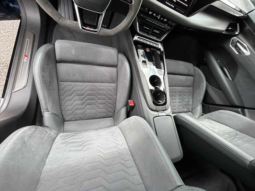Used 2024 Audi RS e-tron GT w/ Carbon Performance Package image 19