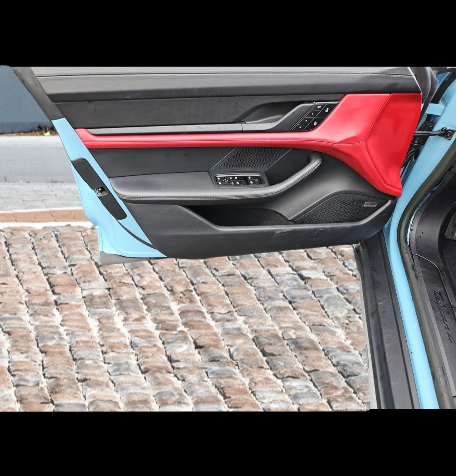 Used 2022 Porsche Taycan 4 Cross Turismo image 26