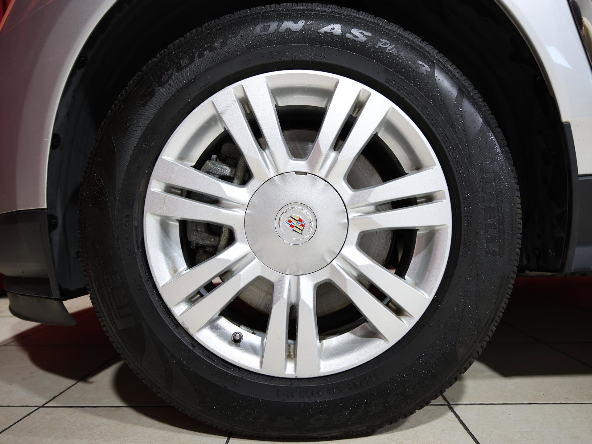 Used 2016 Cadillac SRX FWD image 7