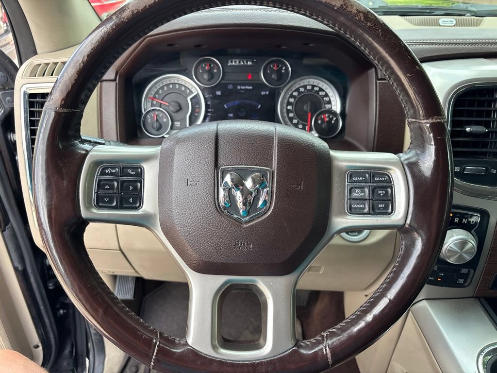 Used 2016 RAM 1500 Laramie w/ Convenience Group AWD/4WD image 12