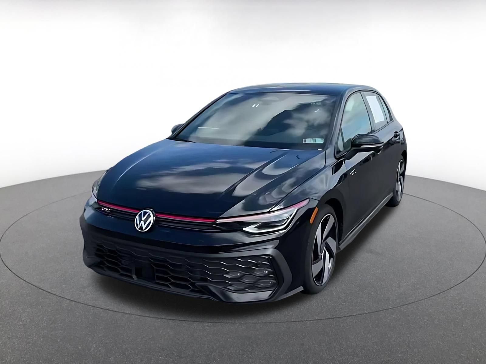 Used 2026 Volkswagen Golf S FWD image 6