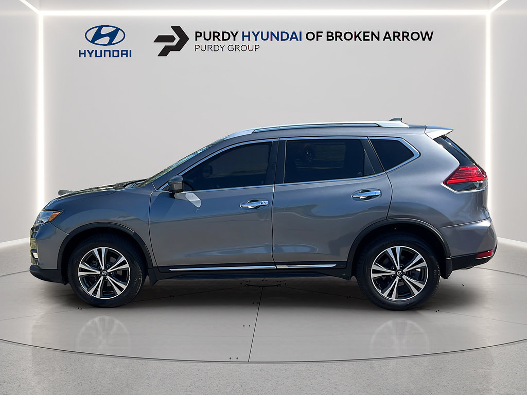 Used 2017 Nissan Rogue SL w/ SL Premium Package AWD/4WD image 8