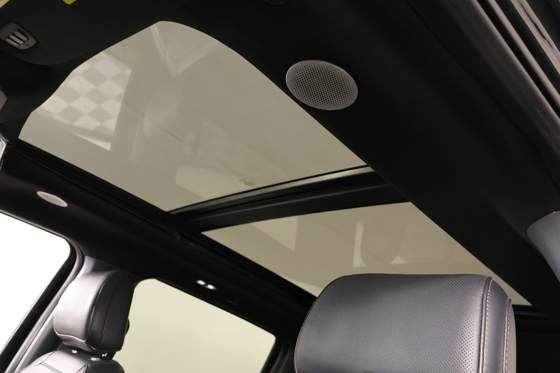 Used 2023 Ford F150 Raptor AWD/4WD image 17