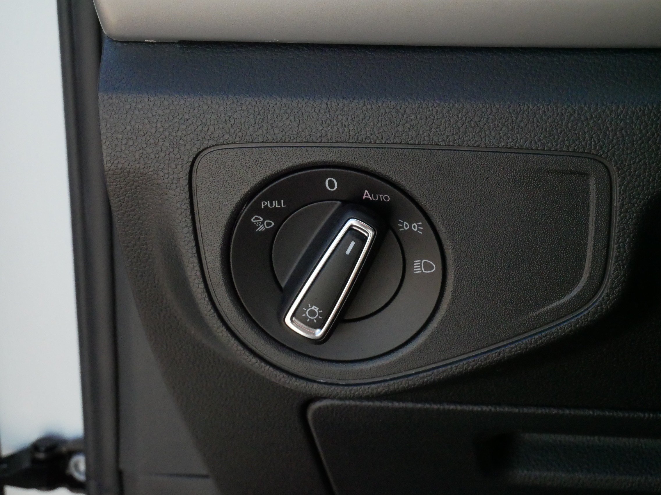 Certified 2023 Volkswagen Atlas SE AWD/4WD image 27