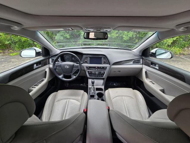 Used 2015 Hyundai Sonata Limited w/ Option Group 05 FWD image 20