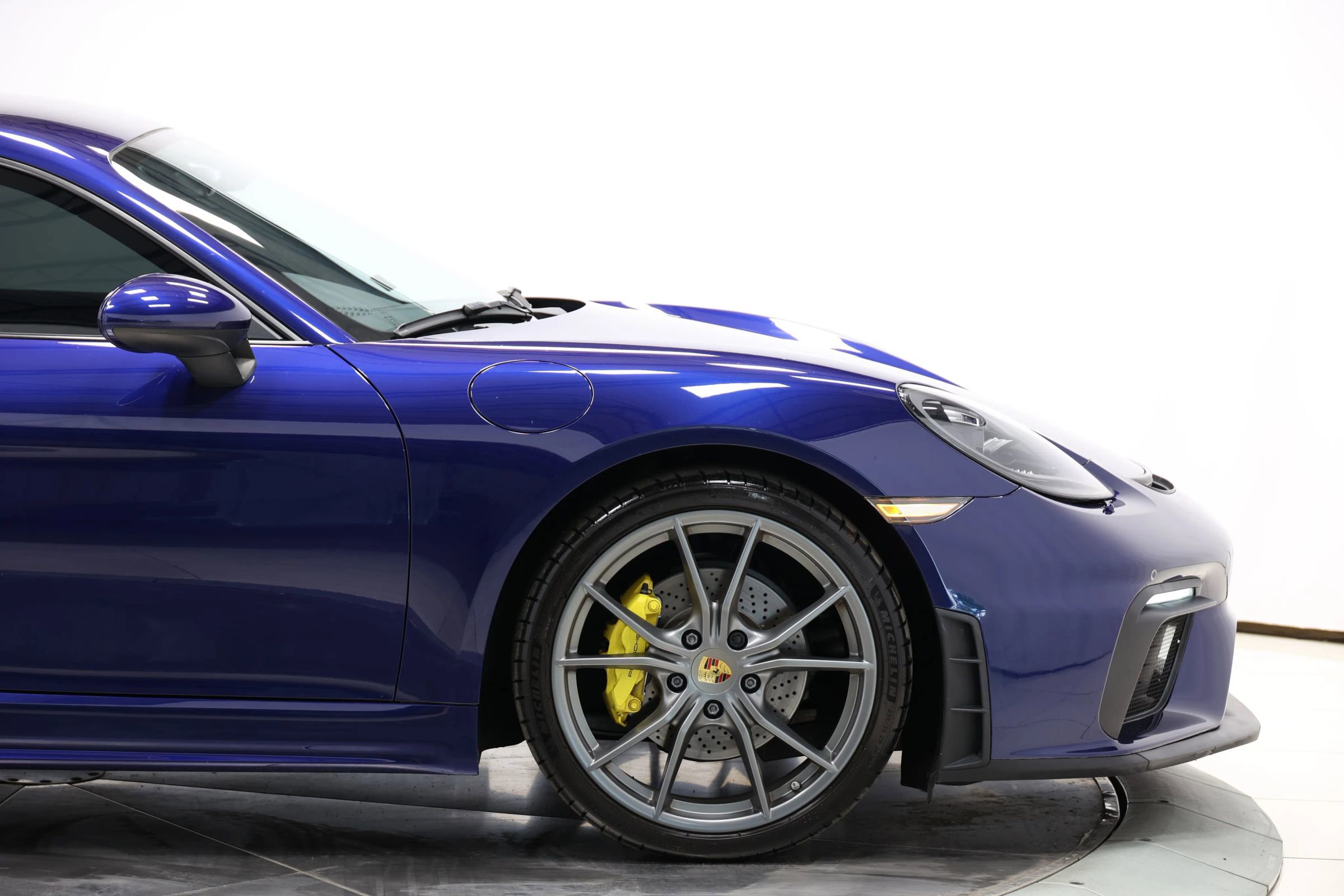 Used 2021 Porsche 718 Cayman RWD image 50