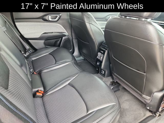 Used 2022 Jeep Compass Latitude FWD image 26