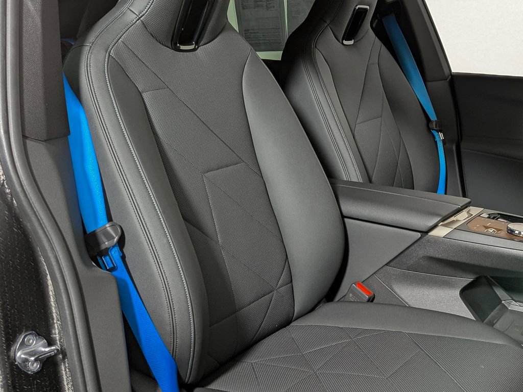 Certified 2023 BMW iX M60 w/ Executive Package image 33