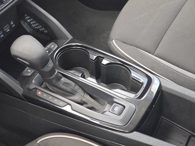 Used 2023 Chevrolet TrailBlazer LT AWD/4WD image 21