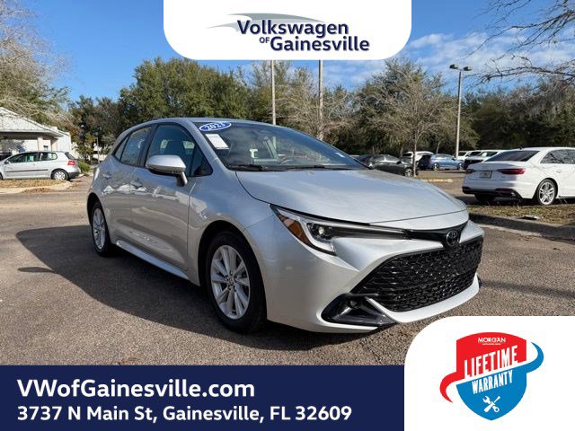 Used 2023 Toyota Corolla SE w/ SE Premium Package image 1