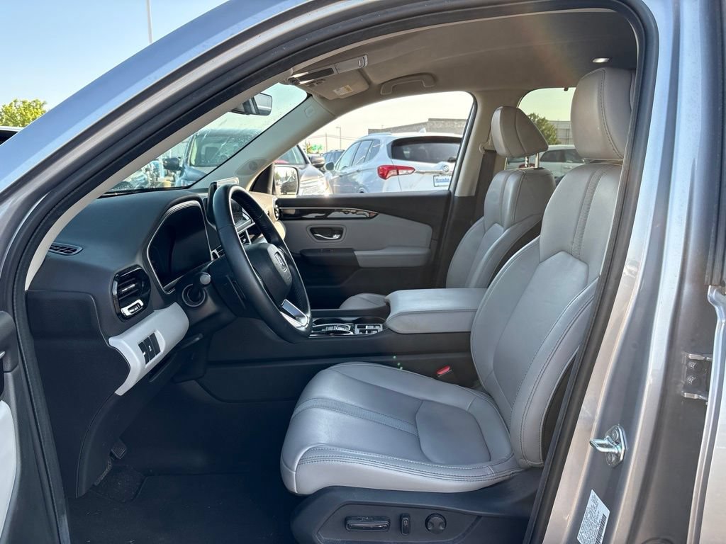 Used 2024 Honda Pilot EX-L image 16