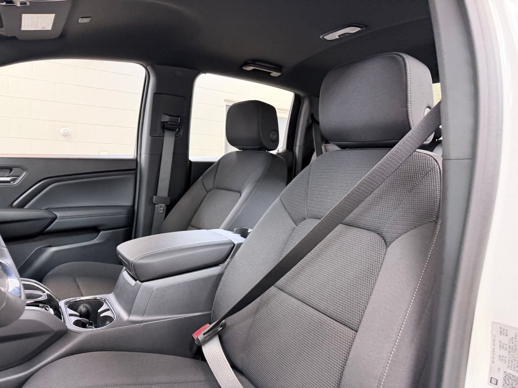 New 2026 GMC Canyon Elevation RWD image 16