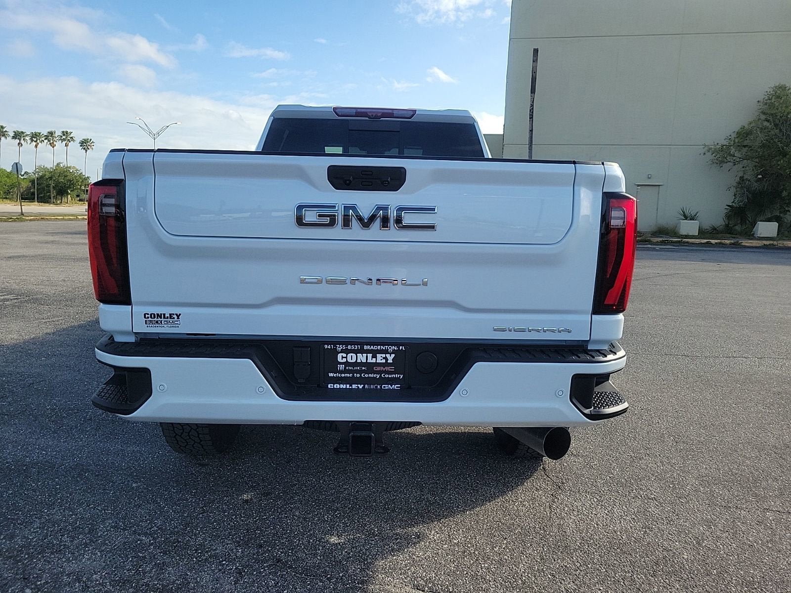 New 2026 GMC Sierra 2500 Denali Ultimate image 6