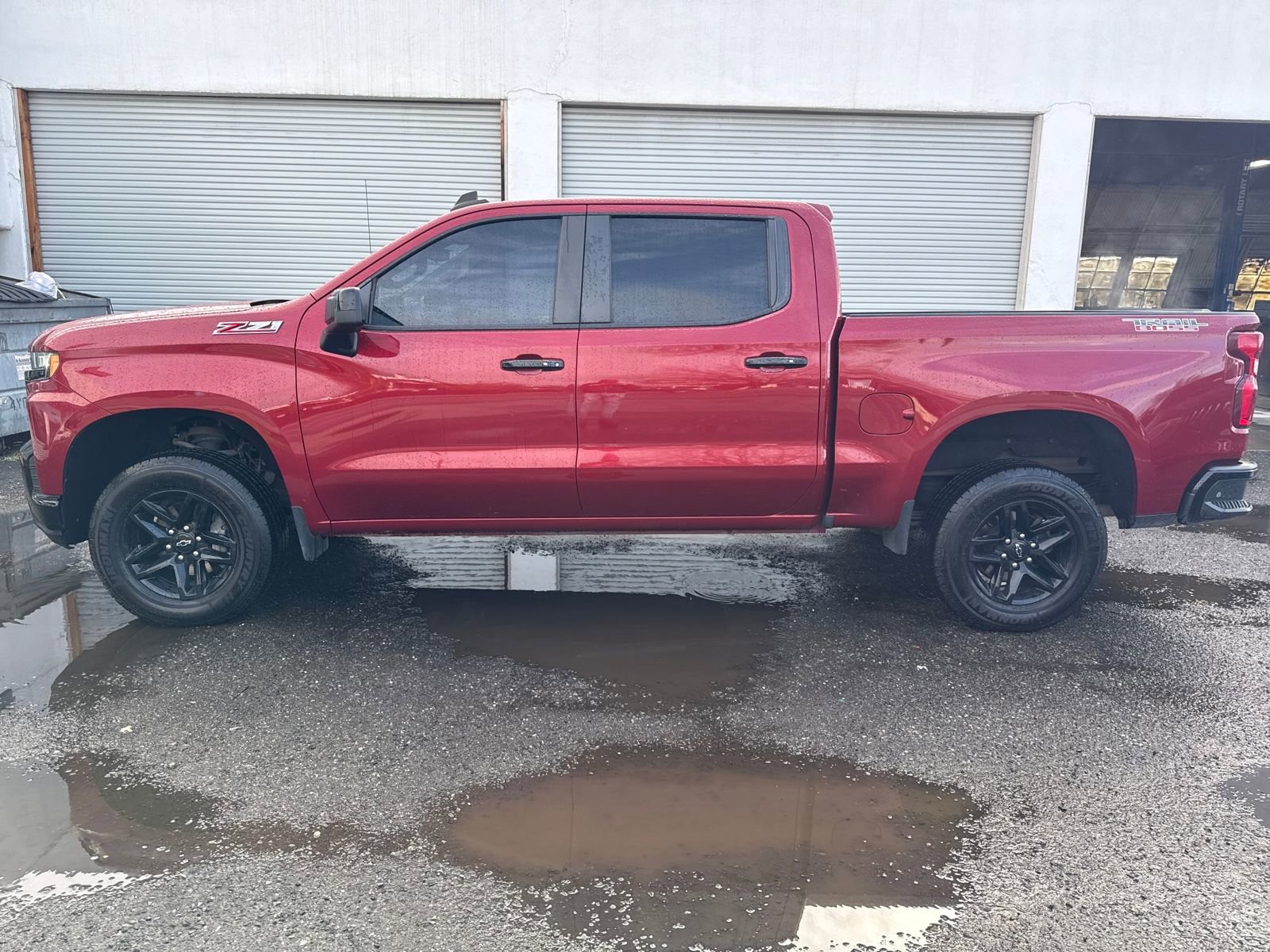 Used 2019 Chevrolet Silverado 1500 LT Trail Boss image 2