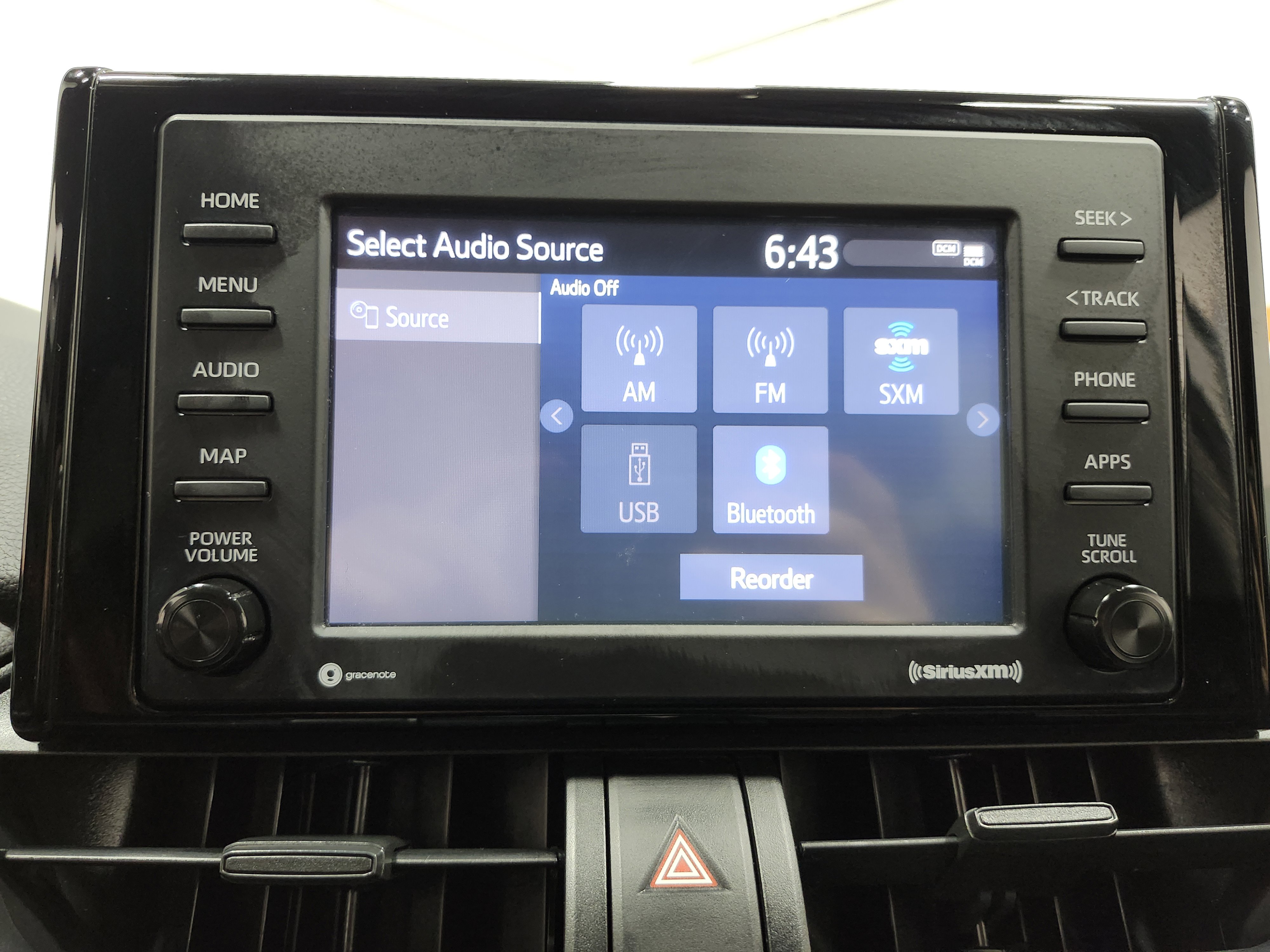 Used 2020 Toyota RAV4 XLE w/ All Weather Liner Package image 4