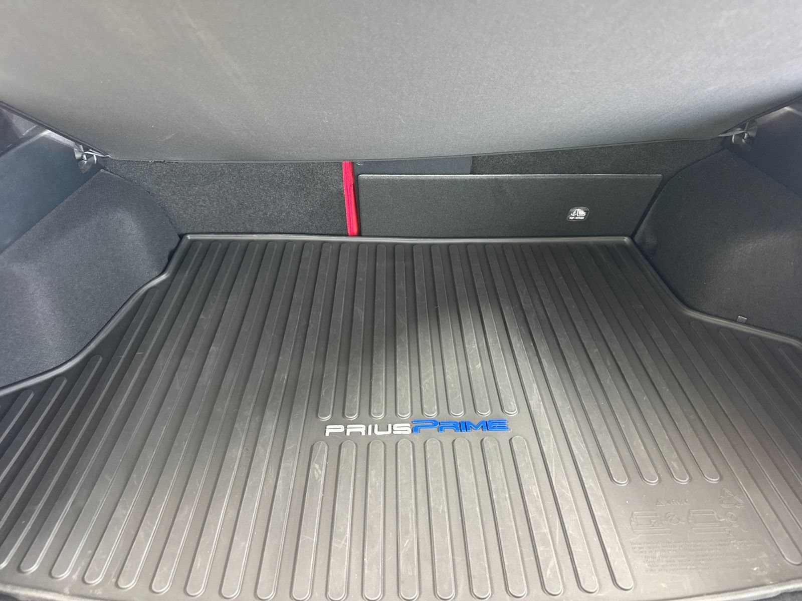 Used 2017 Toyota Prius Prime Premium FWD image 15