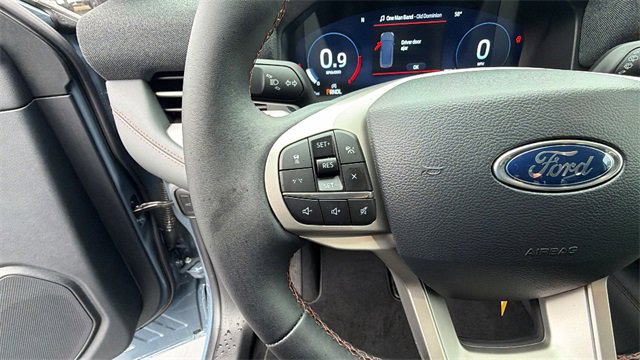 New 2025 Ford Explorer Active image 27