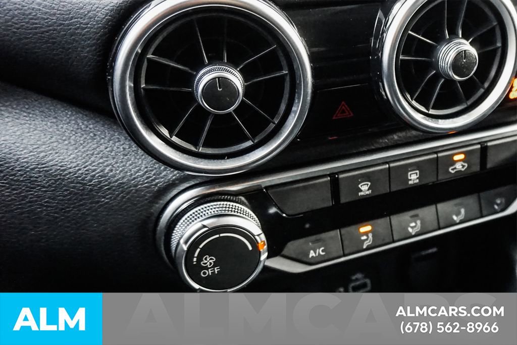 Used 2025 Nissan Sentra S image 41