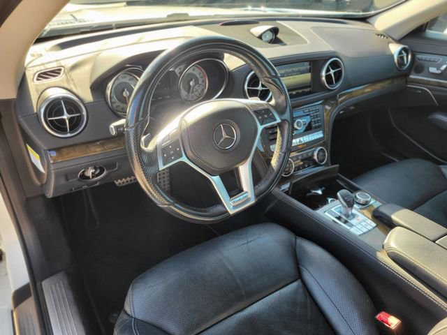 Used 2014 Mercedes-Benz SL 550 image 11