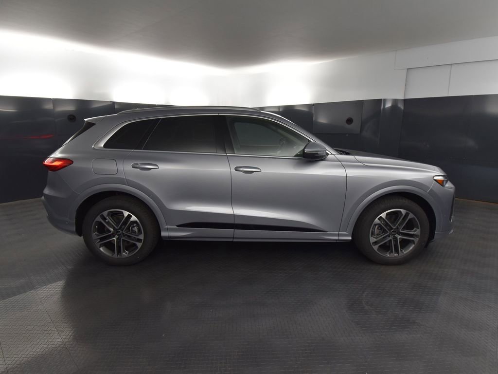 New 2025 Audi Q5 Prestige image 6