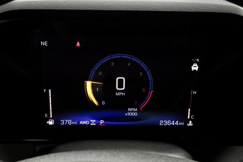 Used 2025 Chevrolet TrailBlazer LT AWD/4WD image 27