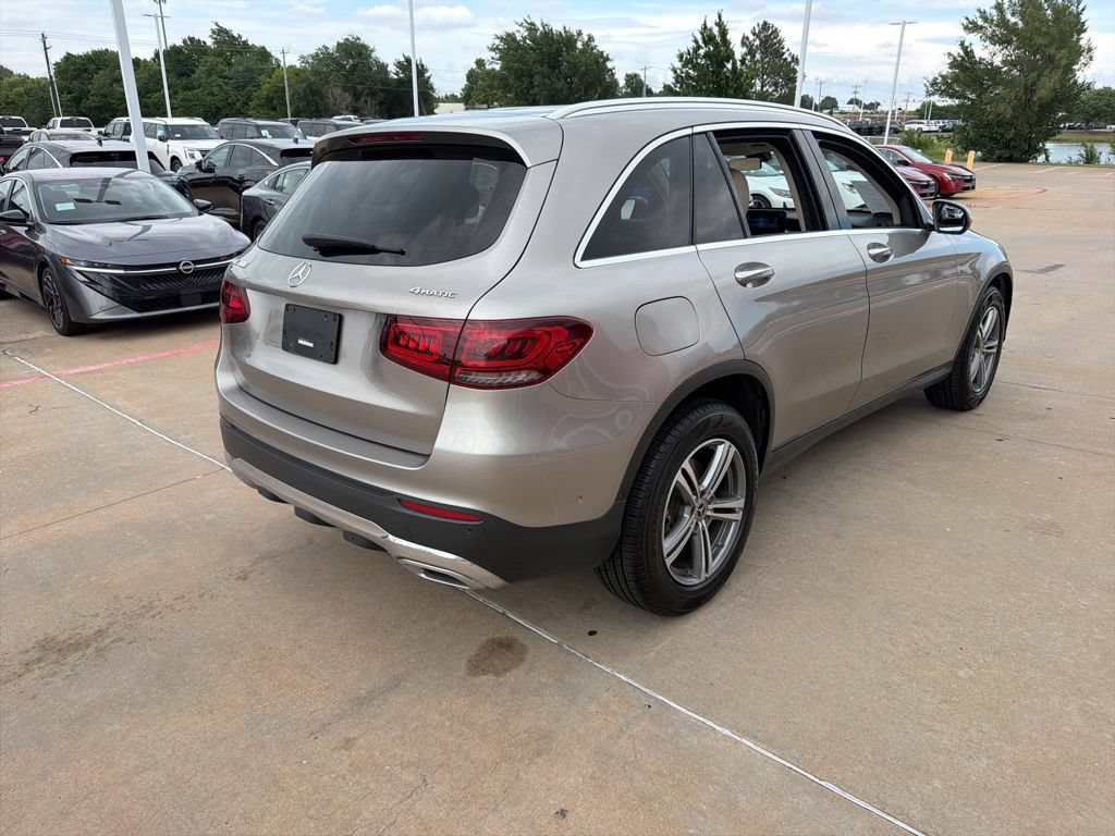 Used 2021 Mercedes-Benz GLC 300 4MATIC image 5