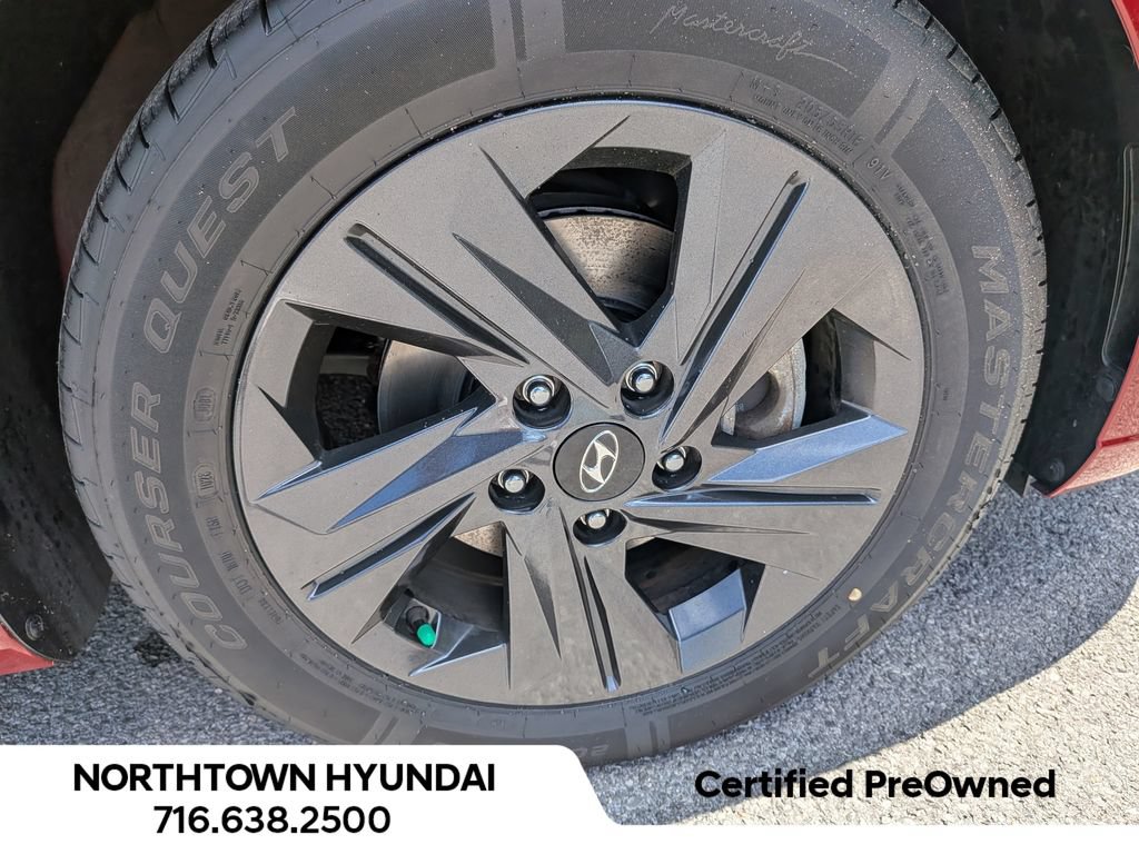Used 2023 Hyundai Elantra SEL FWD image 37