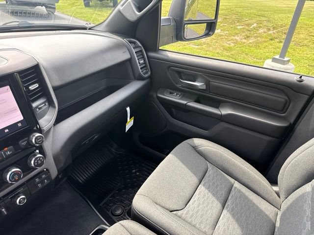 New 2026 RAM 1500 Warlock AWD/4WD image 34