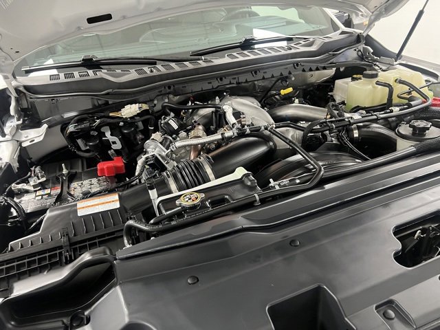 Used 2025 Ford F450 Platinum w/ FX4 Off-Road Package image 65