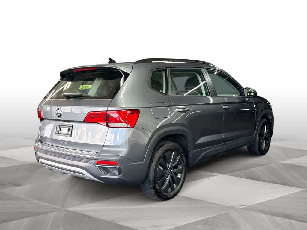 Certified 2024 Volkswagen Taos S FWD image 8