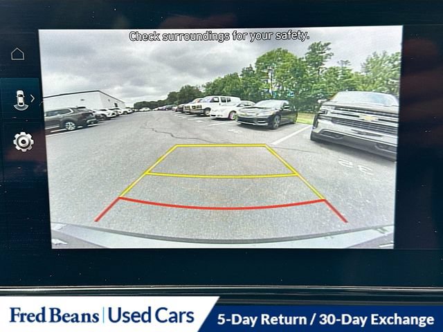 Used 2025 Hyundai Elantra SEL FWD image 19