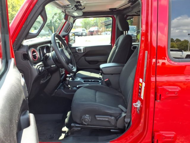 Used 2022 Jeep Gladiator Sport AWD/4WD image 4