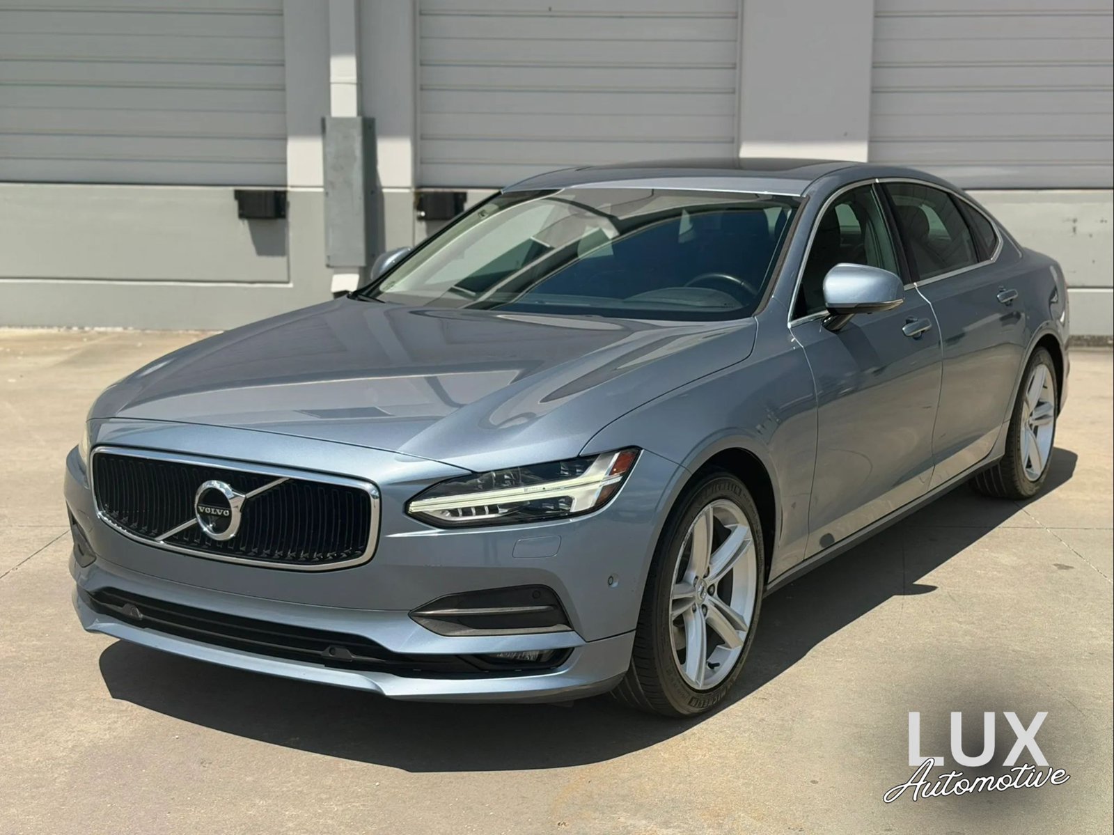 Used 2018 Volvo S90 T5 Momentum w/ Convenience Package