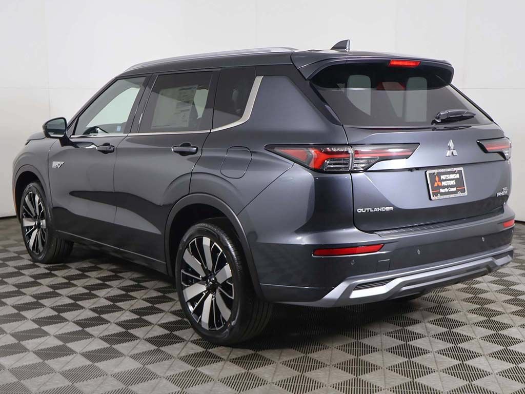New 2026 Mitsubishi Outlander SEL AWD/4WD image 14