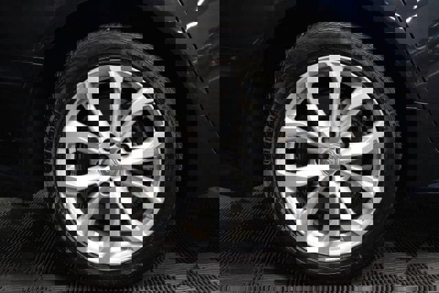 Used 2017 Audi A6 3.0T Premium Plus w/ Driver Assistance Package image 5