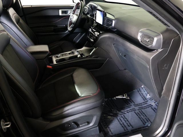 Used 2024 Ford Explorer ST-Line w/ Class IV Trailer Tow Package AWD/4WD image 37