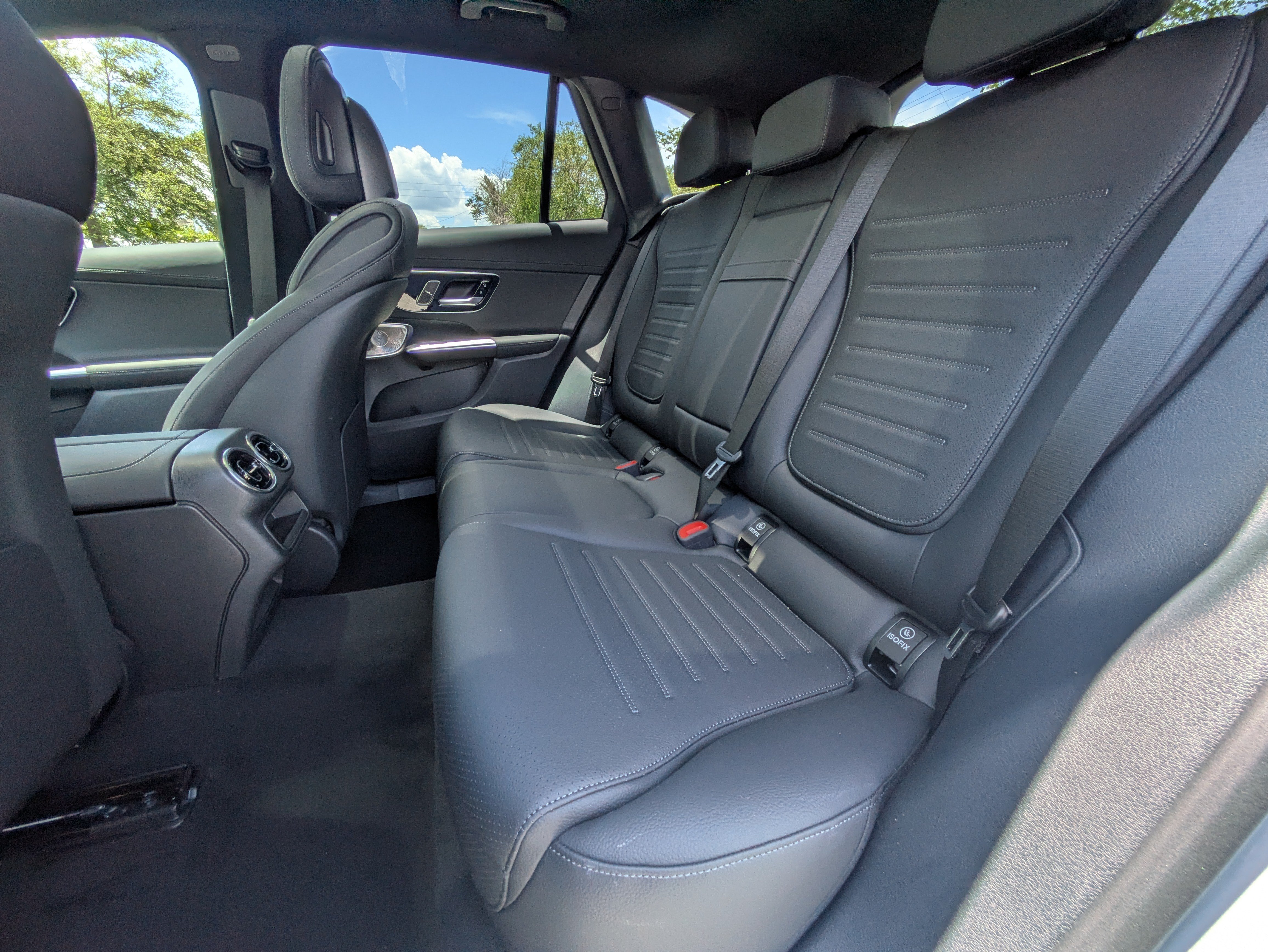 New 2026 Mercedes-Benz GLC 300 4MATIC image 14