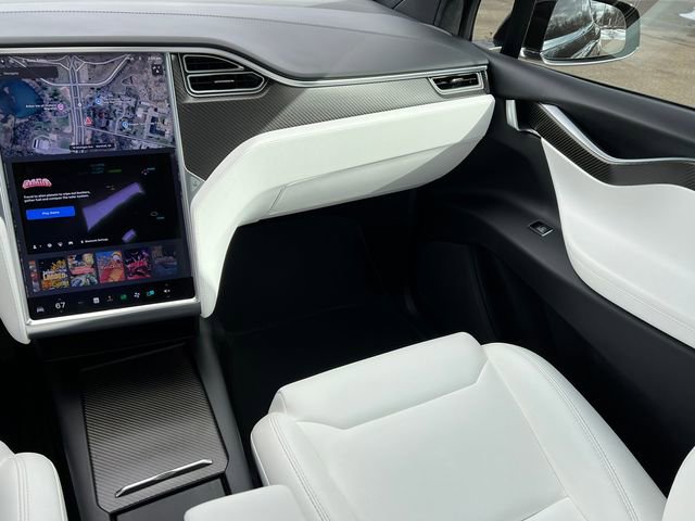 Used 2018 Tesla Model X P100D image 27