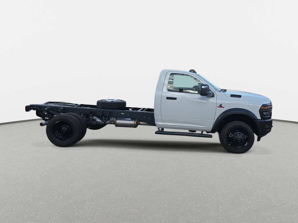 New 2026 RAM 5500 Tradesman AWD/4WD image 4