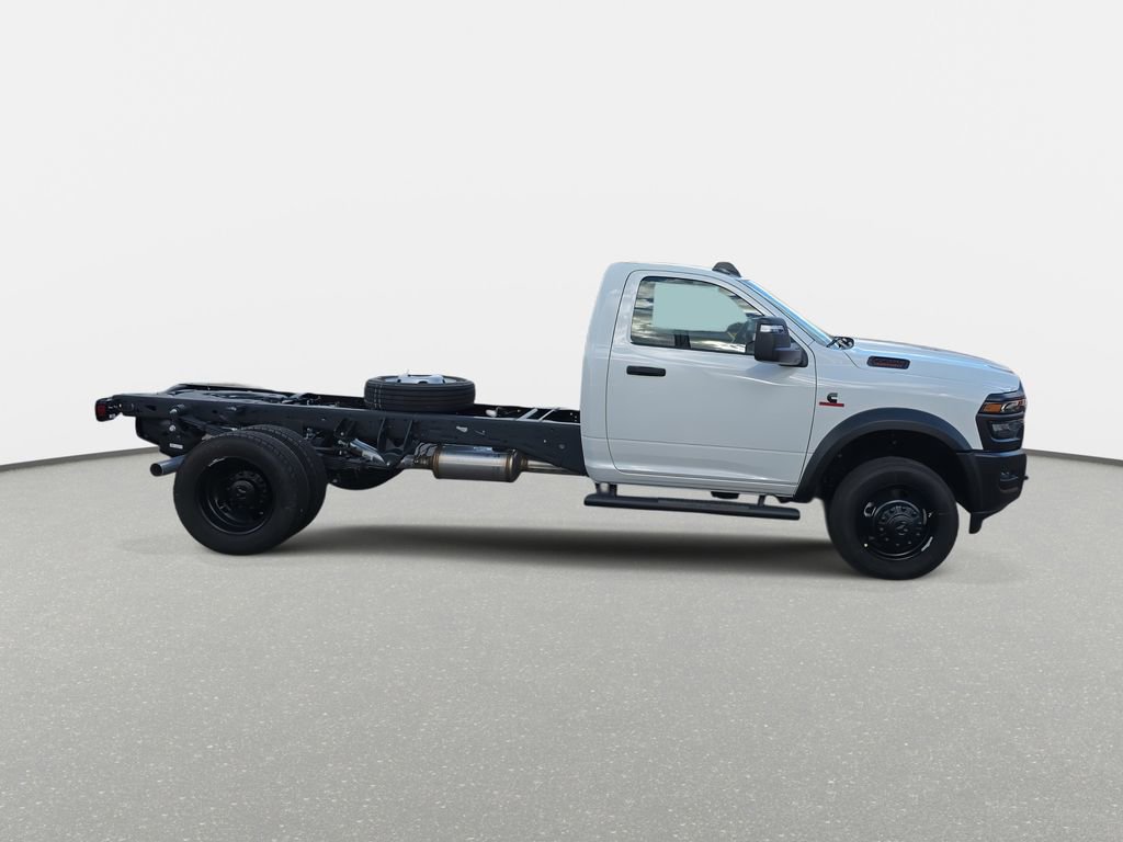 New 2026 RAM 5500 Tradesman AWD/4WD image 4