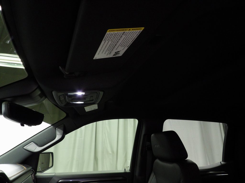 Used 2025 GMC Sierra 1500 AT4 w/ Technology Package image 26