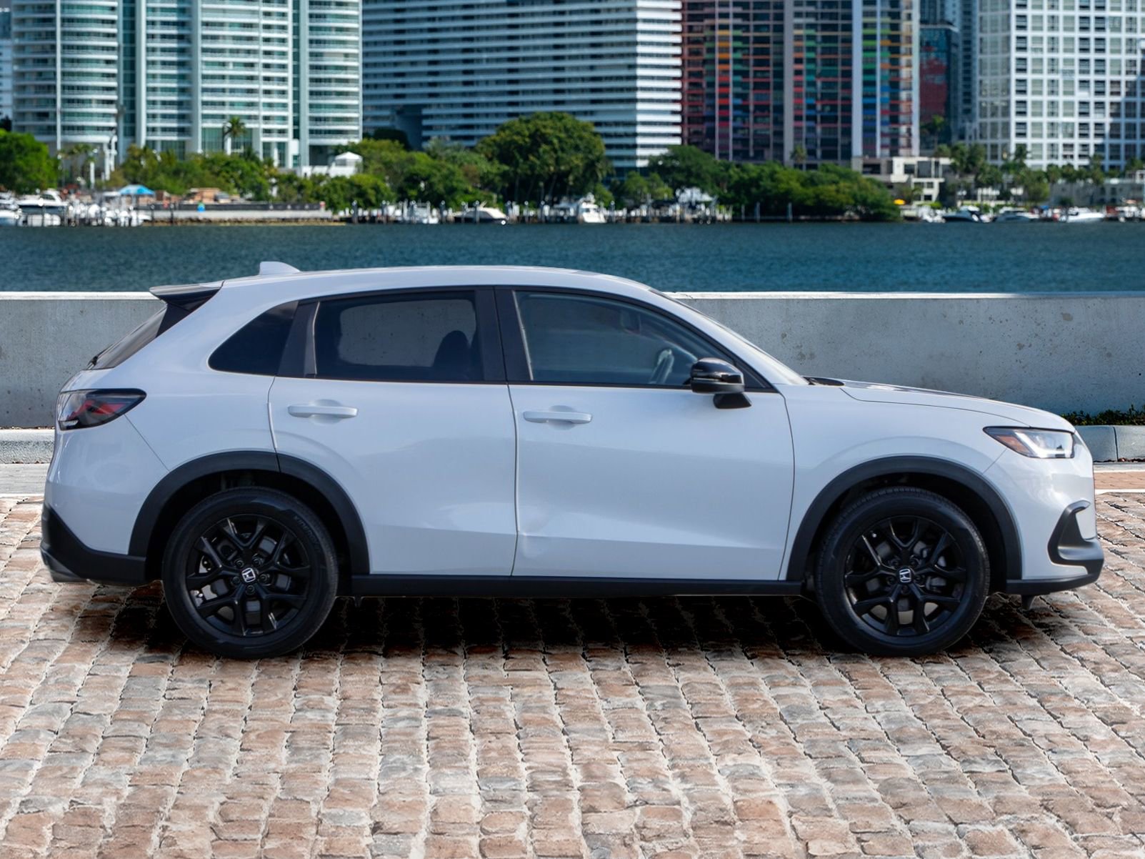 Certified 2023 Honda HR-V Sport image 4