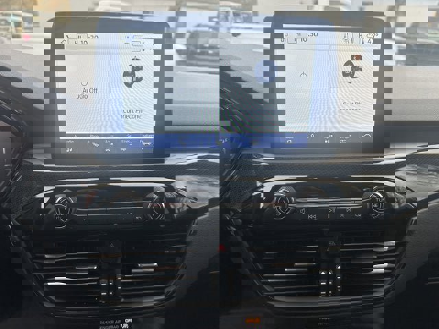 Used 2023 Ford Escape ST-Line image 15