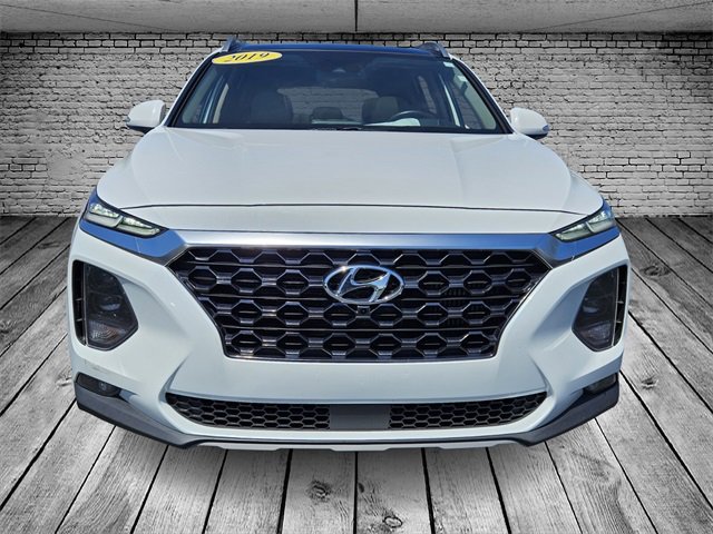 Used 2019 Hyundai Santa Fe SEL w/ Cargo Package image 2